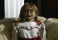 Boneca Annabelle usada nos filmes é queimada em incêndio