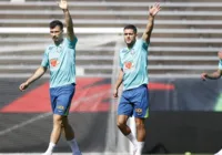 Brasil terá apenas três 'titulares' contra o México; veja a escalação