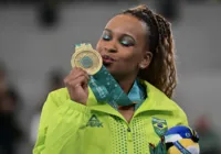 Buscando segundo ouro olímpico, Rebeca Andrade inscreve salto inédito