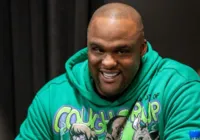 Campeão da NBA diz que prisão é ação divina para entrar em forma