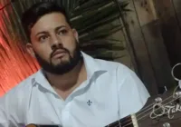 Cantor morre em acidente um dia após assinar com primeira gravadora