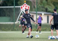Carpini comanda primeiro treino no Vitória com ausência de atletas