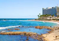 Corpo é encontrado em estado de decomposição em praia de Salvador