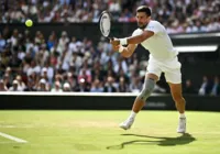 Djokovic vence Musetti e vai enfrentar Alcaraz na final de Wimbledon