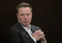 Elon Musk ameaça ‘aniquilar’ Bill Gates caso ele venda ações da Tesla