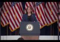 Em 1º comício, Kamala Harris chama Trump de “abusador”