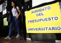 Estudantes baianos driblam dificuldades econômicas na Argentina