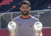 Ex-Vitória deixa o Colo-Colo após atos de indisciplina; confira