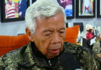 Ex-assistente de Silvio Santos, Roque diz que sua saúde "está 80%"