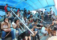 Faculdade ainda precisa explicar aumento de mensalidade, diz advogada