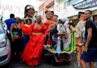 Famílias se reúnem para curtir Carroçada da Saúde