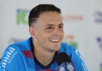 "Feliz e motivado", Santiago Arias volta a treinar com o Bahia