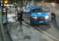 Filhos de embaixadores são enquadrados por PM e família aponta racismo