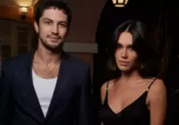 Gabriel Leone e Carla Salle se casam em cerimônia discreta no Rio