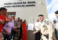 Governador entrega nova delegacia e pelotão em cidade baiana