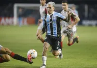 Grêmio empata com Estudiantes e passa em 2º no Grupo C