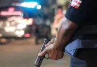 Homem é encontrado morto com ferimentos de arma branca na BA