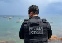 Homens que traficavam na praia do Cantagalo são alvos de operação