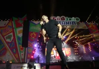 J.M Puxado revela superstição com terço: "aconteceram algumas coisas"