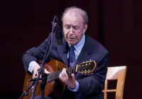 Jornalista pede reconhecimento de união estável com João Gilberto