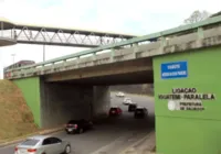 Motociclista bêbado bate em carro e se envolve em confusão com a PM