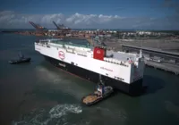 Navio sustentável da BYD chega ao Brasil pela primeira vez; veja