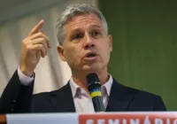 Novo edital de leilão de arroz sai em até dez dias, diz Paulo Teixeira