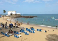 Litoral da Bahia tem 44 praias impróprias ao banho no final de semana