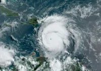 Passagem do furacão Beryl deixa sete mortos no Caribe
