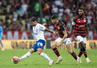 "Precisamos ter mais oportunidades de gol”, reclama Ceni após derrota