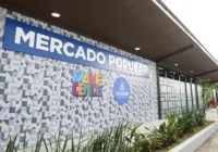 Prefeito entrega Mercado Popular, usina solar e unidades habitacionais