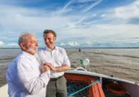 Presidente da França rasga elogios a Lula: "Amo"