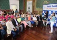 Prestes a deixar à SMS, Ana Paula visita a Câmara Municipal; confira