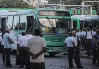 Reunião termina sem acordo e rodoviários anunciam protestos e greve