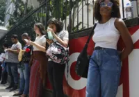 Revisão de dados indica recuo em número de jovens nem-nem