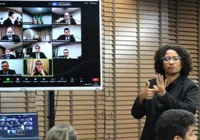Sessões de julgamento do TRE Bahia agora tem intérprete de Libras