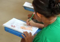 Taxa de alfabetização chega a 93% da população brasileira, revela IBGE