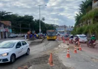 Trânsito é desviado em trecho da Avenida San Martin, em Salvador