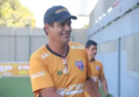 Treinador de vários clubes baianos, Barbosinha morre aos 59 anos