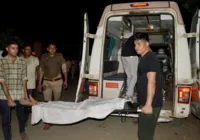 Tumulto em evento religioso na Índia deixa mais de 100 mortos