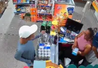 VÍDEO: Criminosos rendem mulher e esvaziam caixa em mercado na Bahia