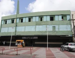 O que acontece no Cine Tupy, o último cinema pornô de Salvador - Imagem