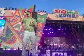 Com hits diversos, Vitor Fernandes contagia público no SJ no Parque - Imagem
