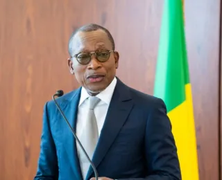 Adolfo propõe Comenda 2 de Julho ao presidente do Benin