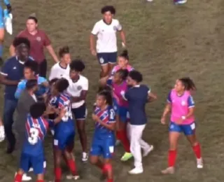 Árbitra relata injúria racial de técnico contra jogadora: "Sua macaca"