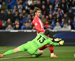 Atlético de Madrid vence Getafe com hat-trick de Griezmann