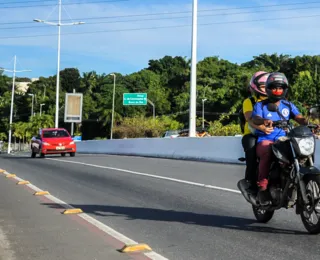 Avenida Paralela também deve ganhar motofaixa, diz Bruno Reis