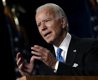 Biden afirma que só desiste de eleição se "Deus mandar"