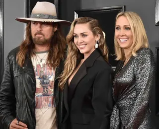 Billy Ray Cyrus confirma que xingou a filha Miley Cyrus: “Vagabund*”