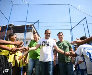 Bruno Reis inaugura novos campos sintéticos em Luiz Anselmo e Paripe